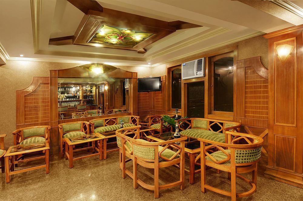 India Hotel バラナシ エクステリア 写真