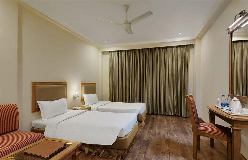 India Hotel バラナシ エクステリア 写真