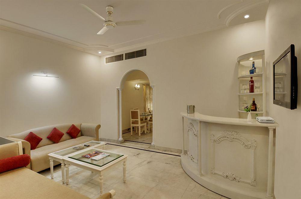 India Hotel バラナシ エクステリア 写真